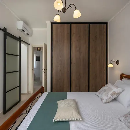 Jakov * Murvica (Policnik)