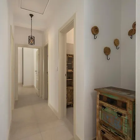 Villa Jakov